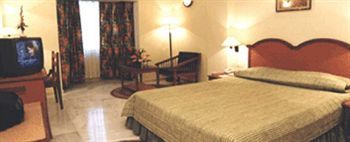 Hotel Royale Midtown Bhubaneswar Eksteriør bilde